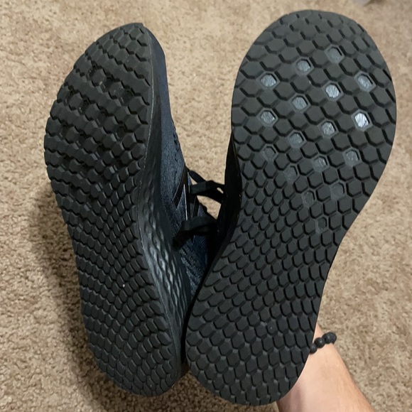 New balance running shoes - Picture 3 of 4